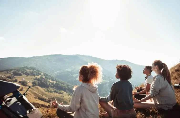 Avatar_Residential_Detox_Center_Advantages-Of-Earthing-Therapy